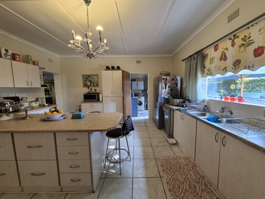 3 Bedroom Property for Sale in Panorama Western Cape